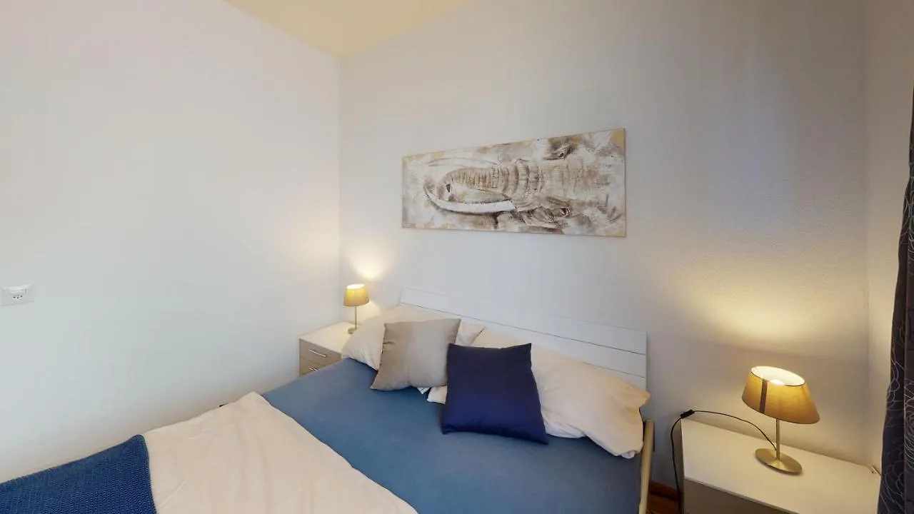 Unique Serviced Living @ Airport Line Colmarer Basel Apartment